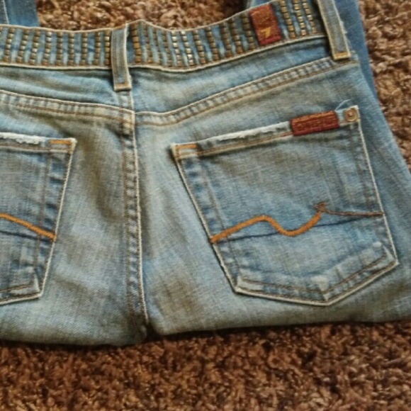 7for all mankind