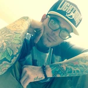 Meet your Posher, Sam