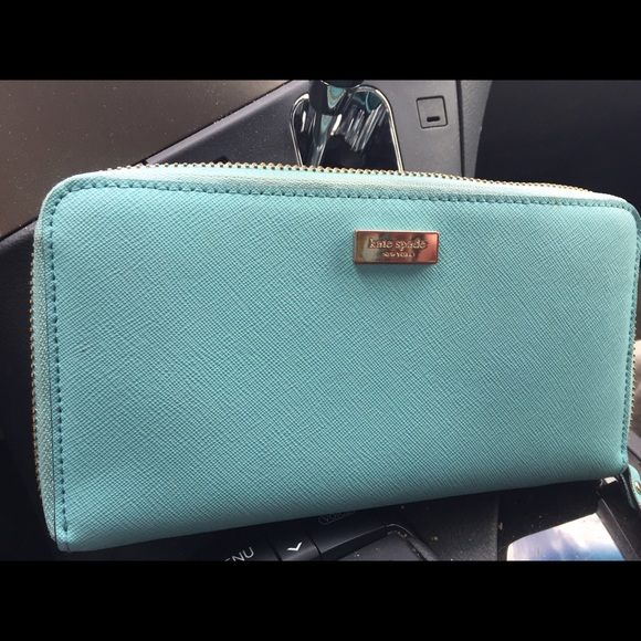 Kate spade wallet zip up