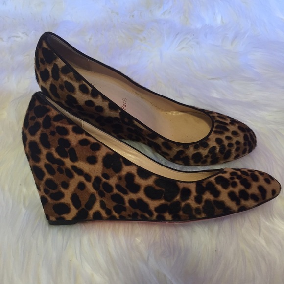 ⛔️sold⛔️Auth. Christian Louboutin wedges size 41.5