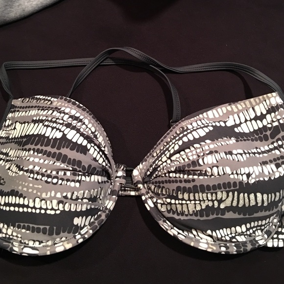 Swim suit top, XL, Skye brand, colors gray & black