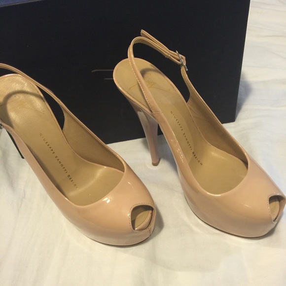 Giuseppe Zanotti platform sandal - Picture 1 of 3