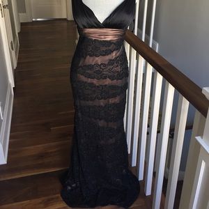 Carmen Marc Valvo dress