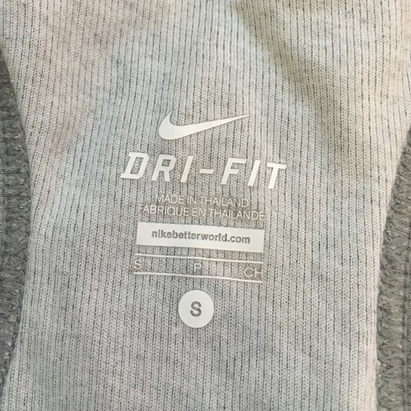 Nike Tank - Picture 2 of 2