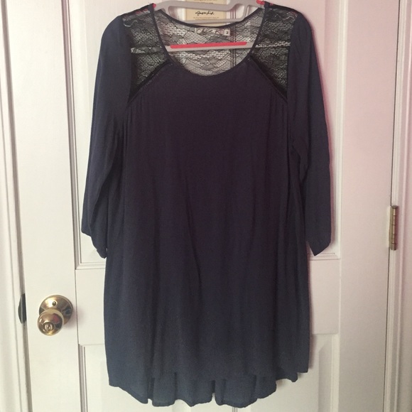 3/4 sleeve medium Chloe K top