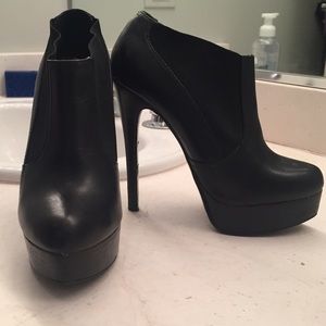 Chinese Laundry Blk 5inch Booties