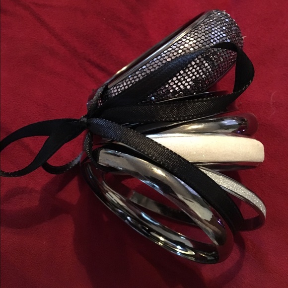Bangle Brecelets