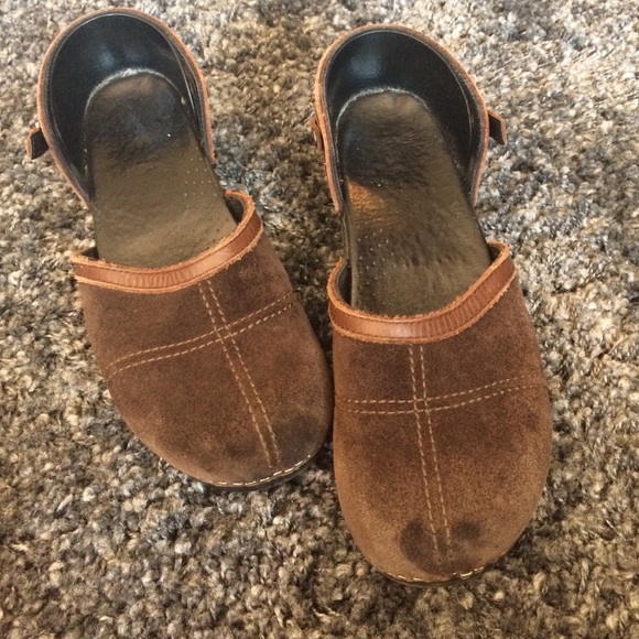 Dansko dark brown suede clog.