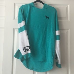 **HOLD**Rare! PINK Sweatshirt with hood *hold*