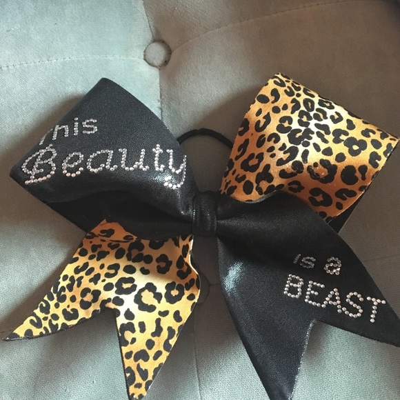 "This beauty is a beast" cheer bow!