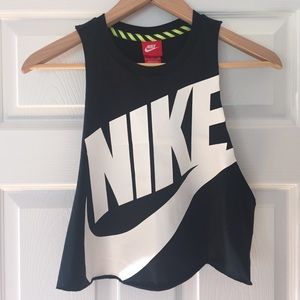 Nike Tank Top/Crop Top
