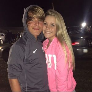 Meet your Posher, Lindsey