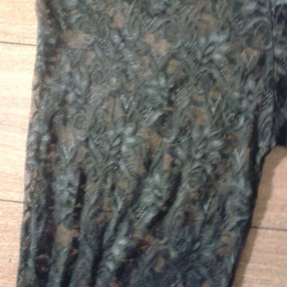 NEW LACE LEGGINGS - Picture 2 of 2