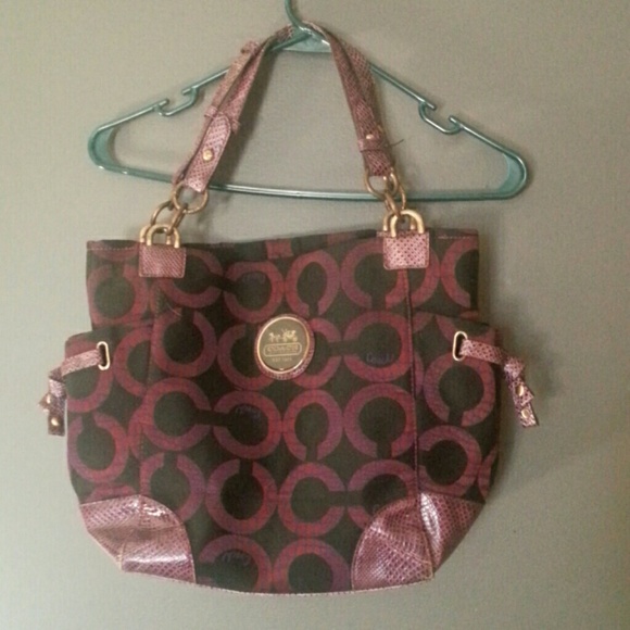 Knockoff Coach Purse