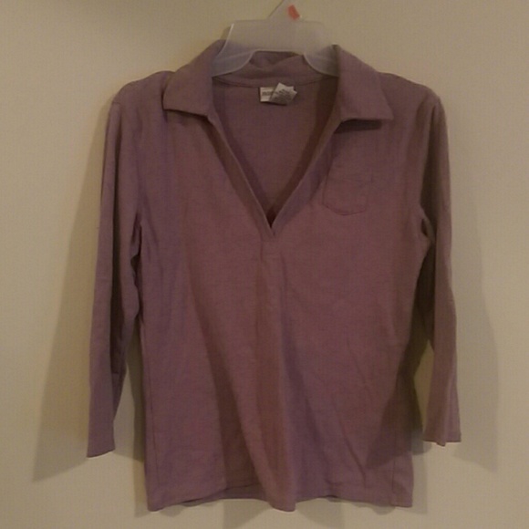 Purple quarter sleeve shirt
