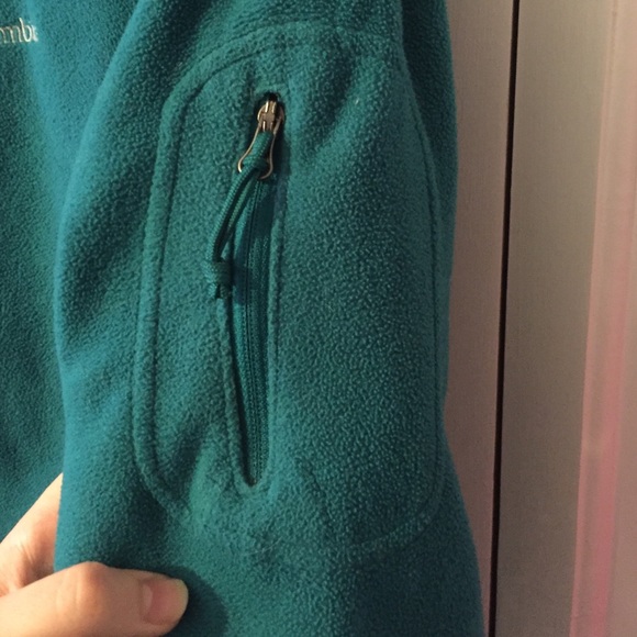 Teal Columbia - Picture 2 of 4