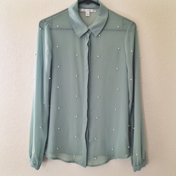 LC Lauren Conrad pearl detailed top