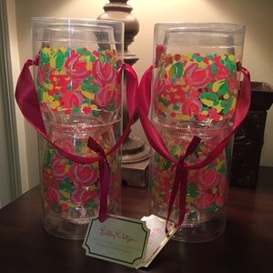 Stemless wine glasses