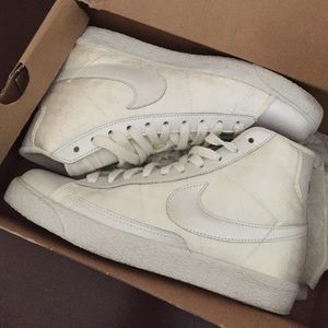 High top Nike Blazers