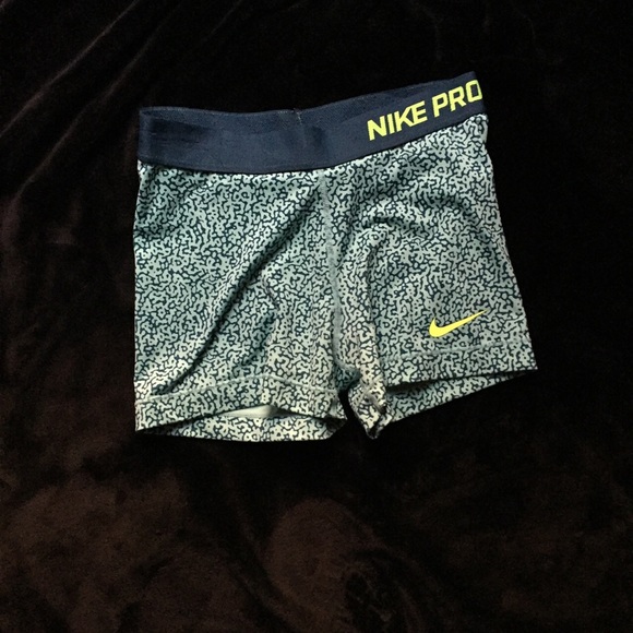 Nike pro spandex