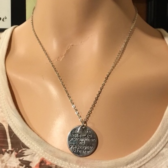 Grand mother & Grand daughter Necklace - Picture 2 of 4