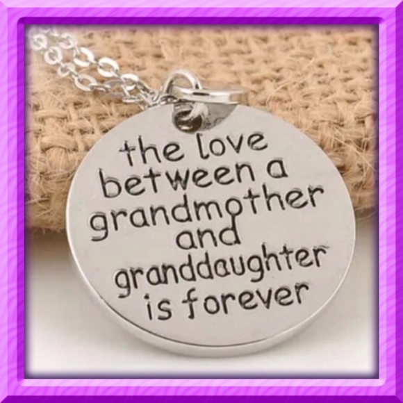 Grand mother & Grand daughter Necklace - Picture 4 of 4