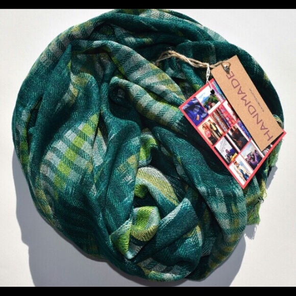 Handmade "Lok" Scarf from Ketzali