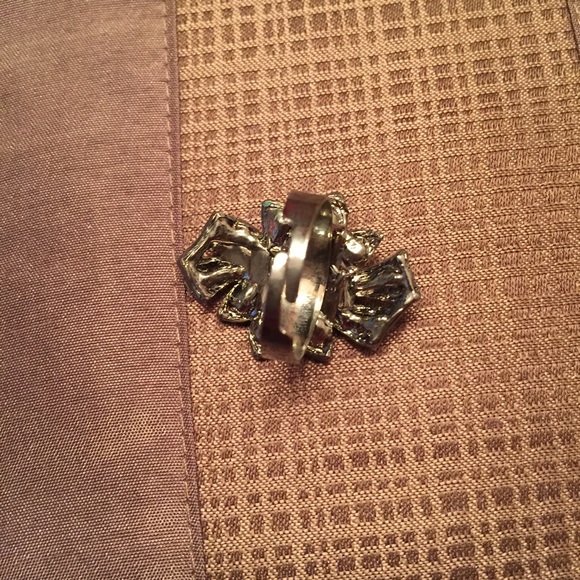 Ring - Picture 2 of 3