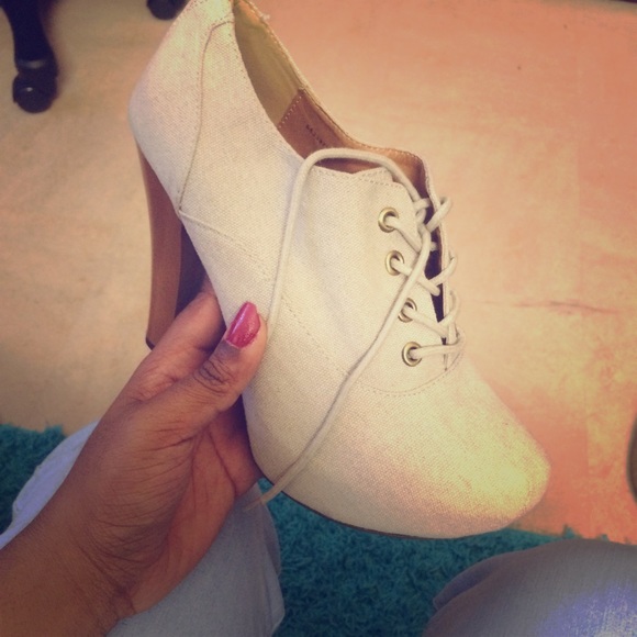 ✨💋 Sexy Ankle Heels ✨💋