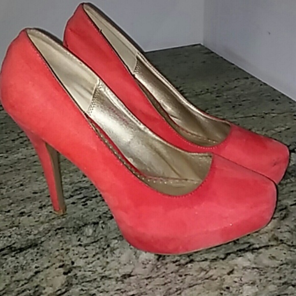 Coral Pumps!