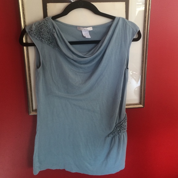 Light green/blue sleeveless top