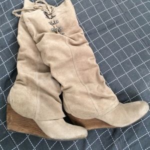 Naughty monkey boots