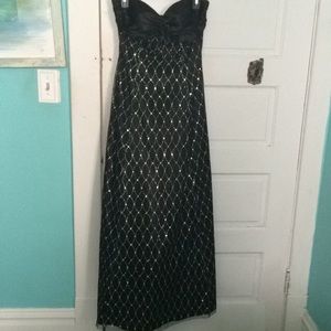 Black prom dress