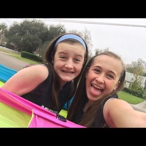 Meet your Posher, Casey