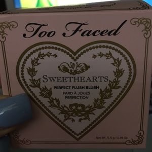 Two faced- sweethearts blush
