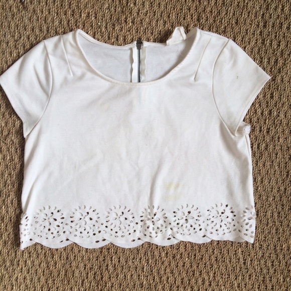 Scalloped crop top