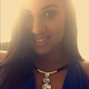 Meet your Posher, Elba