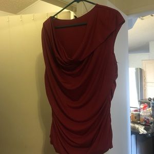 Cute burgundy top