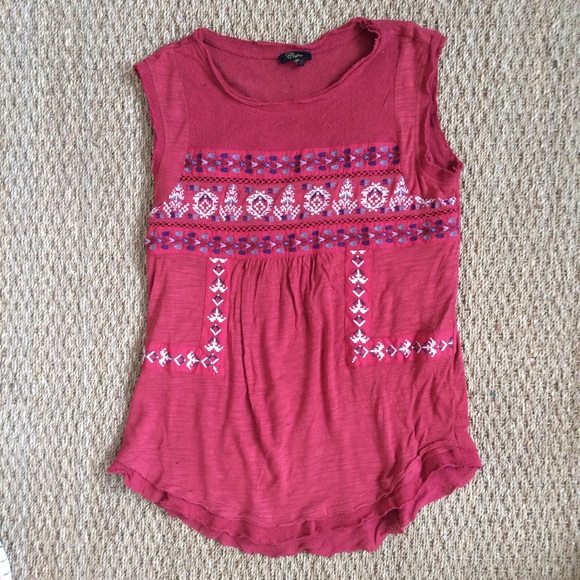 Bohemian sleeveless top