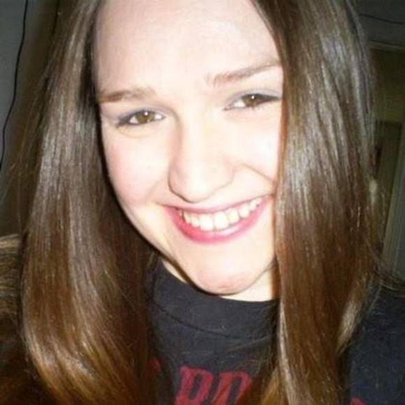 Meet your Posher, Pamela