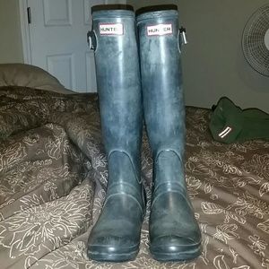 Hunter tall boots w/ socks