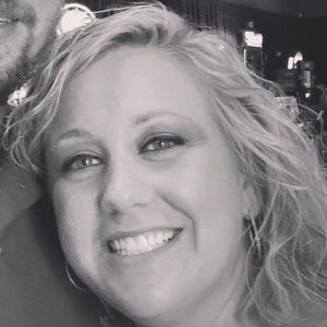 Meet your Posher, Whitney