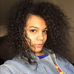 Meet your Posher, Cierra