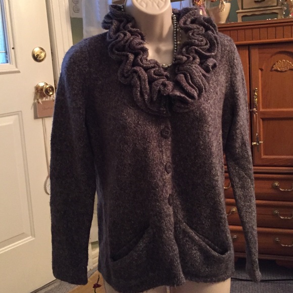 Pretty feminine ruffled sweater
