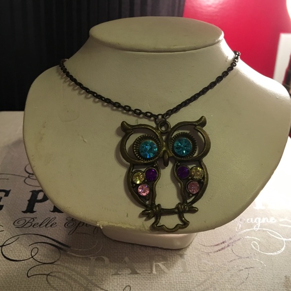 BUNDLE NECKLACES
