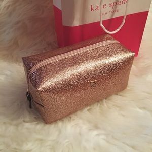 ✨Kate Spade ♠️Rose Gold Makeup Bag