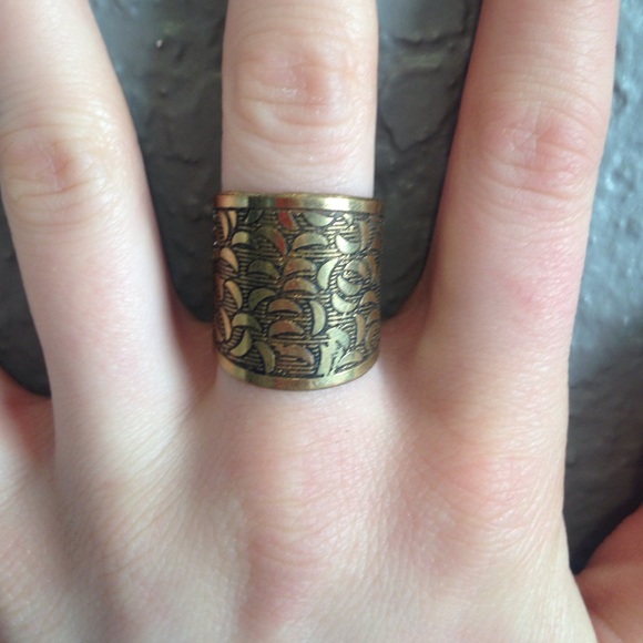 Gold ring