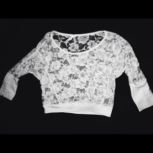 Half sleeve lace crop top
