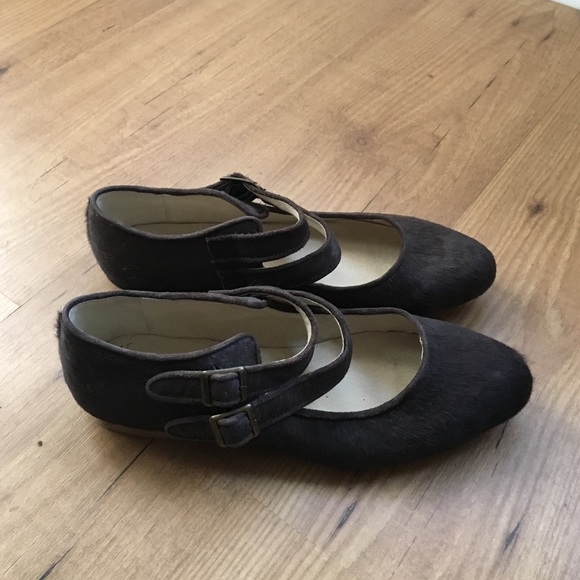 Plomo, dark grey, fur, double buckle flats, s 9