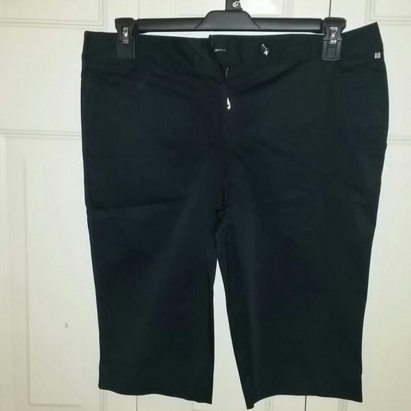 Burberry Capri Shorts